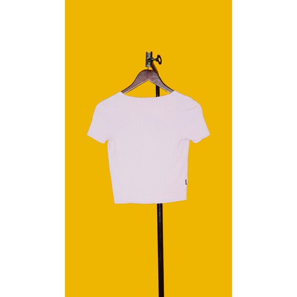 Y2K MOSCHINO JEANS Cropped Lilac Lettuce Neckline Blouse W/Floral Buttons. XS - Picture 3 of 9